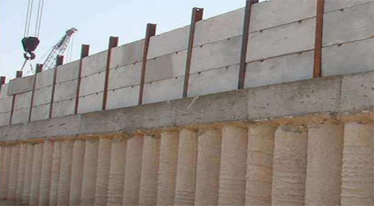 Rock stabilization work using netting and cables